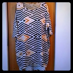 Lularoe Top
